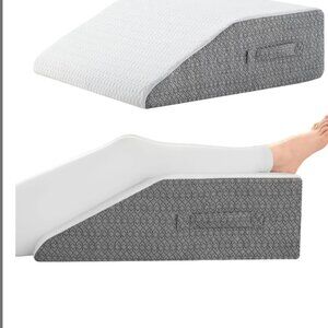 Leg Pillow for Elevation & Support, 24"x22"x8" Memory Foam -- Brand New